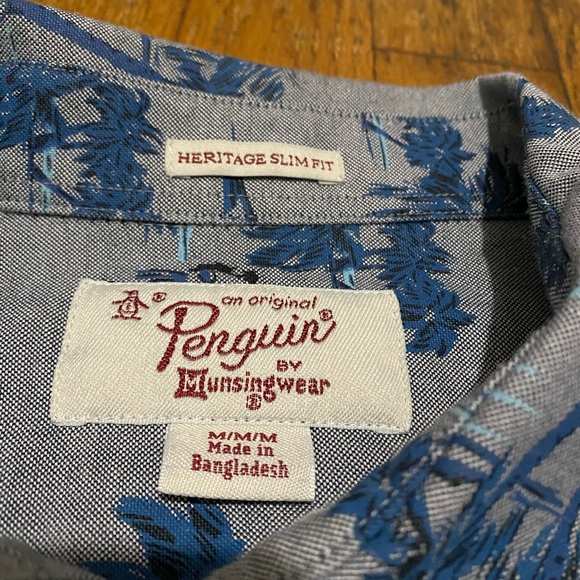 Hawaiian themed button down shirt. - Picture 2 of 2